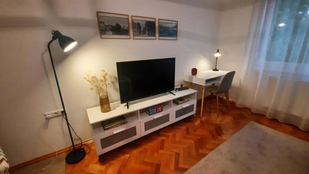 Babalina'S Place Bihać Exteriör bild